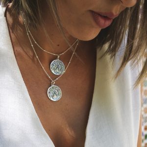 Medalla destello circonitas “Virgen de la Sierra” plata